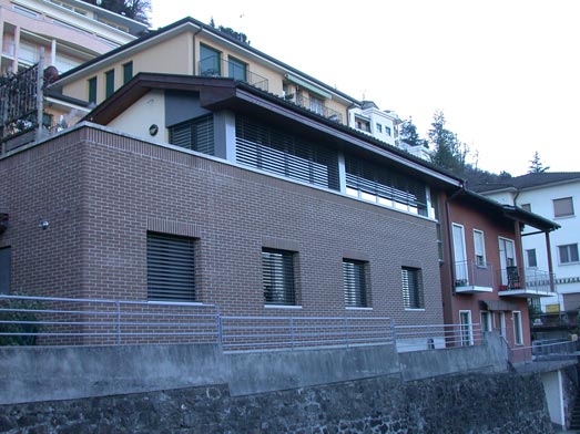 ristrutturazione edificio a Campione 1998-1999